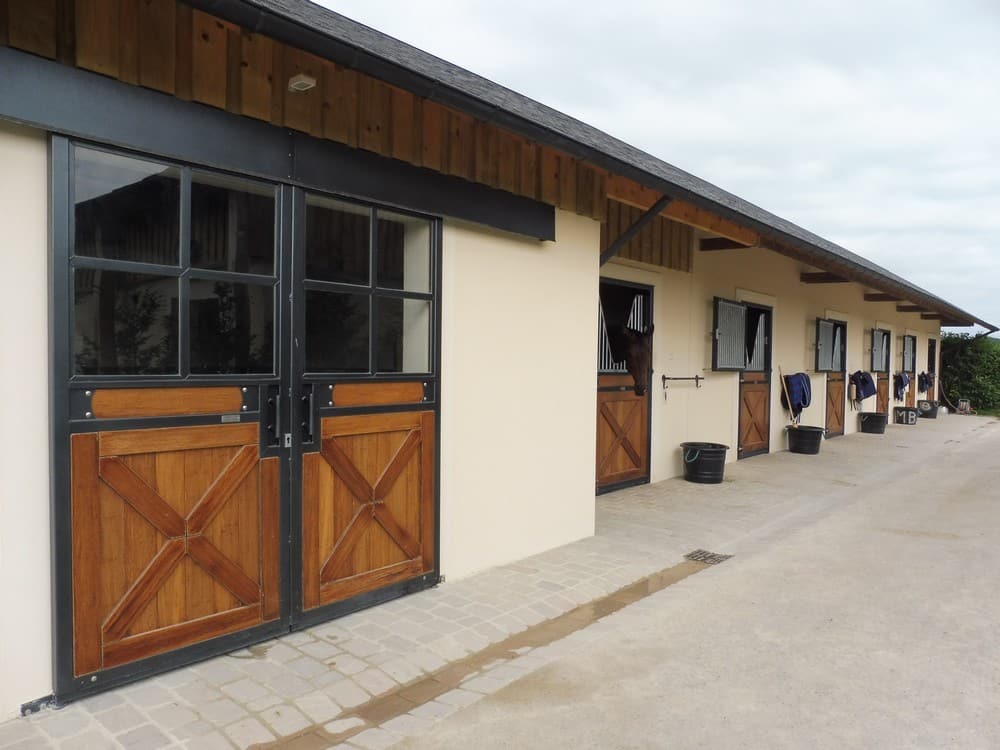 Porte D’écurie équestre D’occasion – Idéale Pour Aménagement Centre équestre
