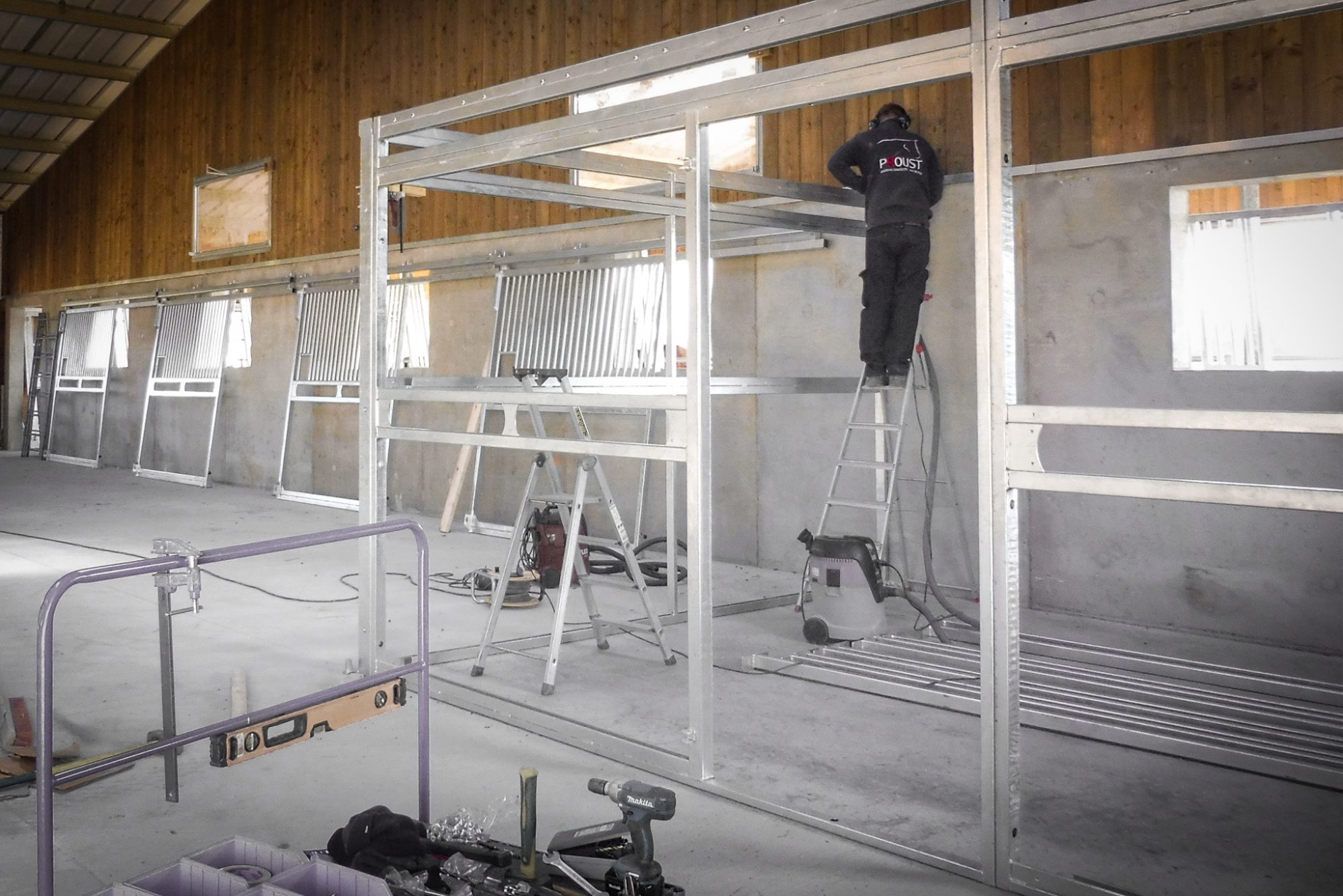 Service De Montage & Maintenance Service De Montage & Maintenance