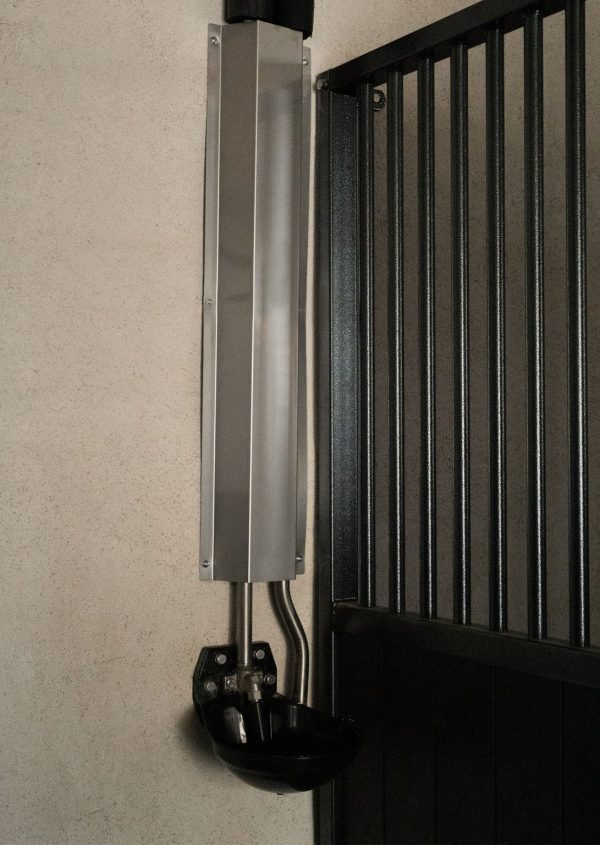 Capot de protection inox pour abreuvoir – Image 2